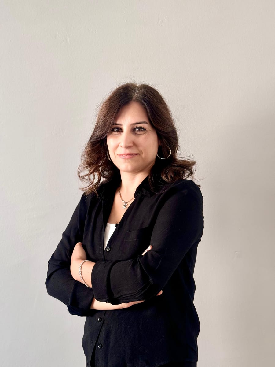 Gülten Karaçar — Kurum Müdürü